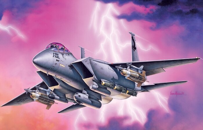 модель F-15 E Strike Eagle